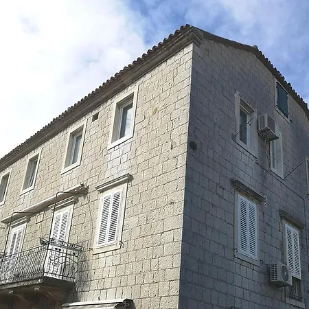Olea Apartment