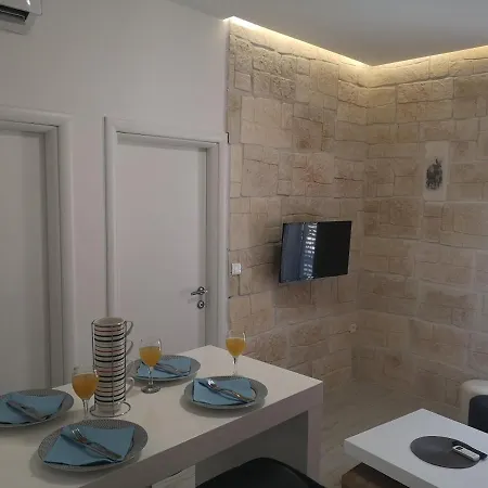 Apartment Olea *