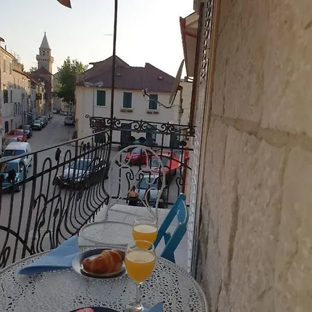 Olea Appartement *